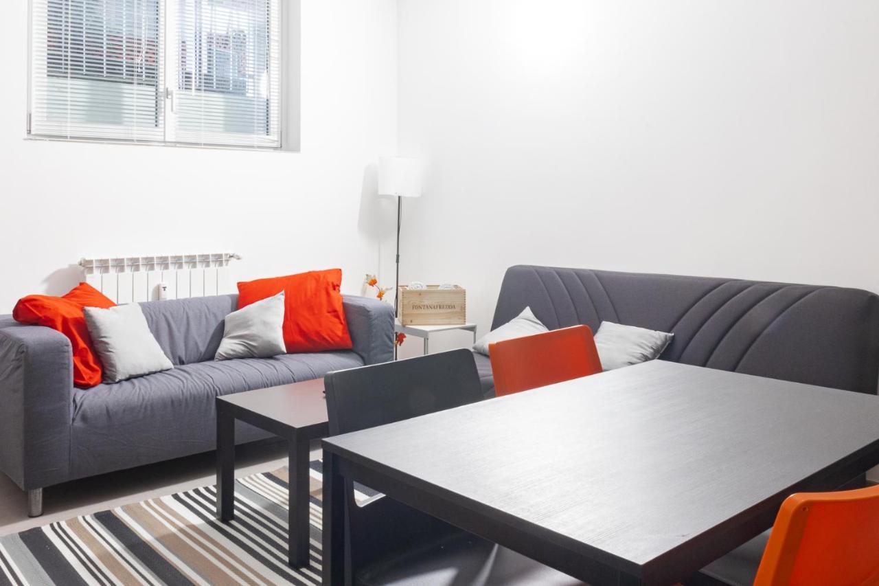 Staurenghi Red Apartment Varese Buitenkant foto