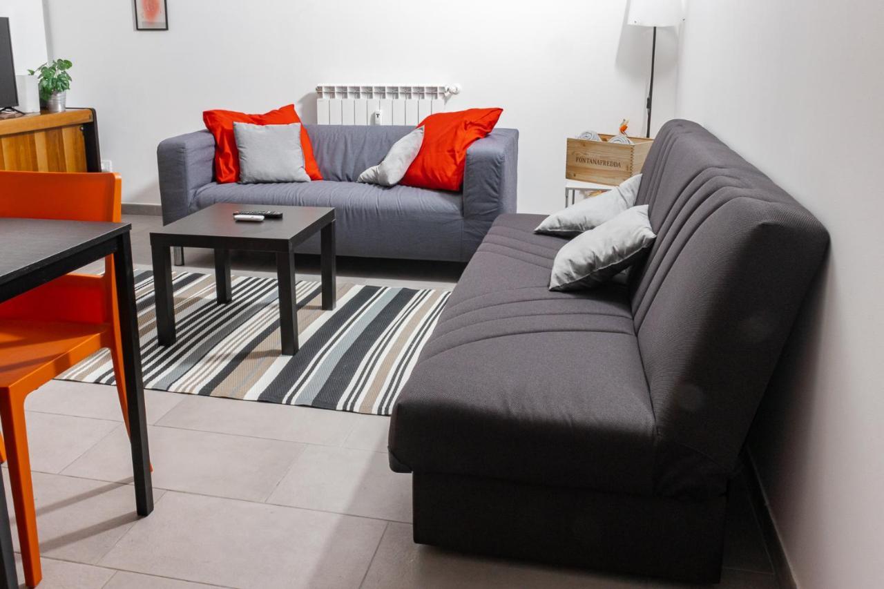 Staurenghi Red Apartment Varese Buitenkant foto